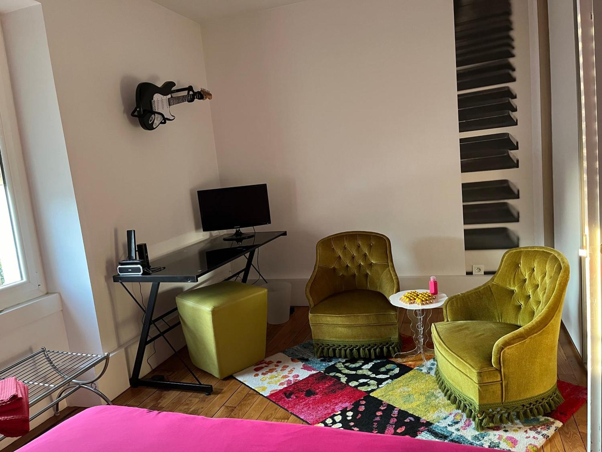 Chambre D'Hotes Le Cadran Des Chauvelles Nevers Eksteriør bilde